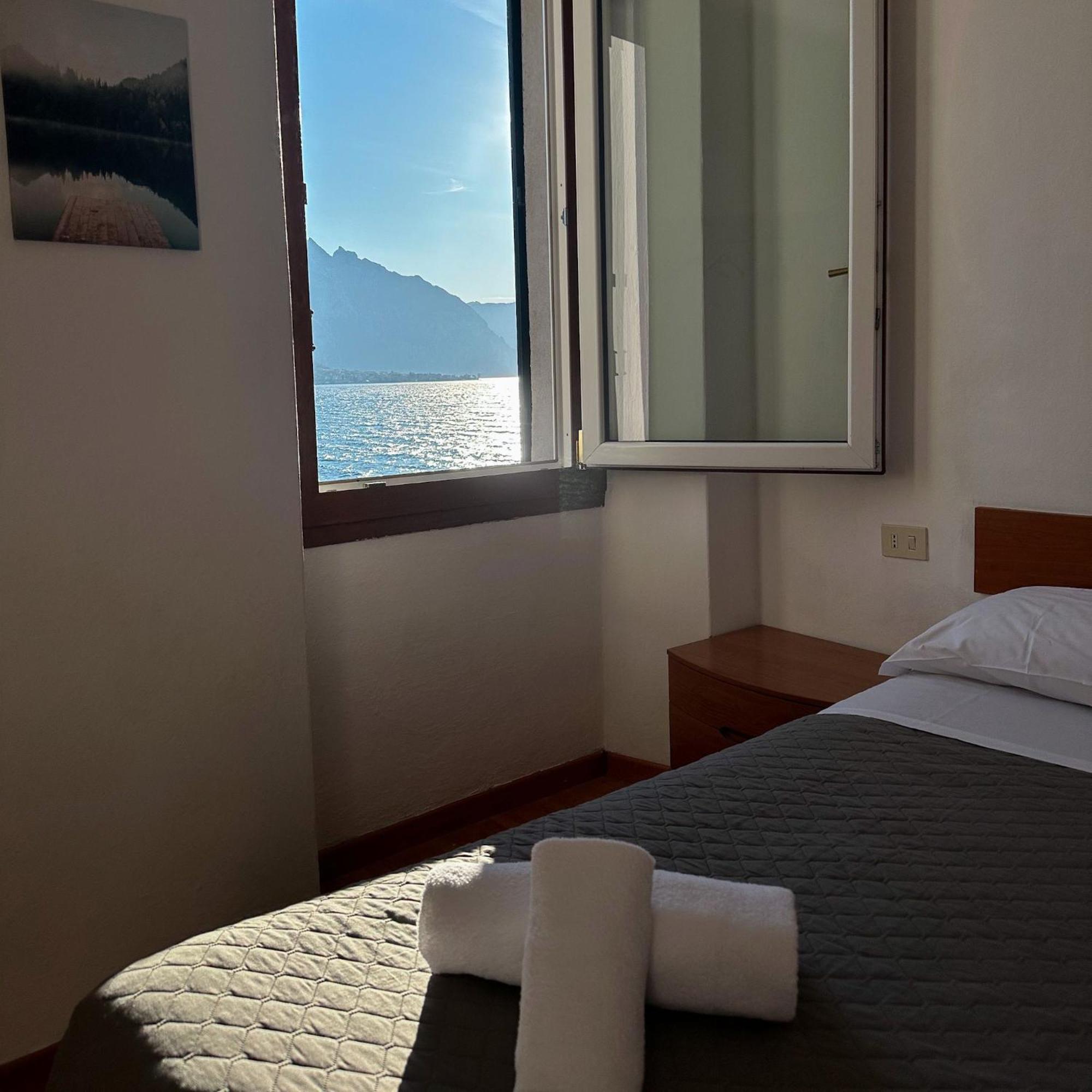 Renzo E Lucia Lake View Apartment Oliveto Lario Ruang foto